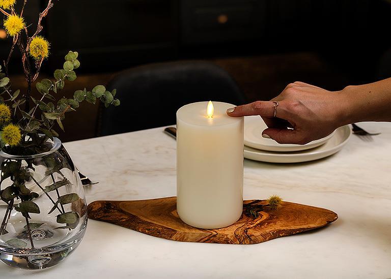 LIGHTLI FLAMELESS LED CANDLE - Wick to Flame Extra Large