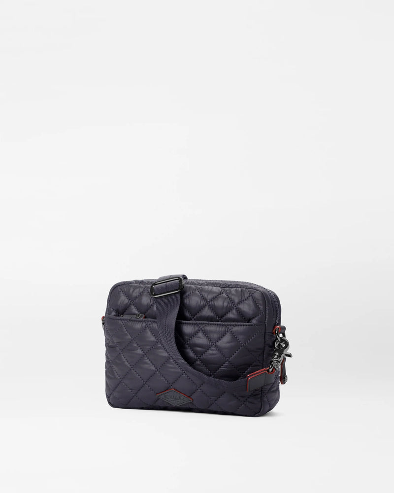 SMALL METRO CAMERA BAG in Black