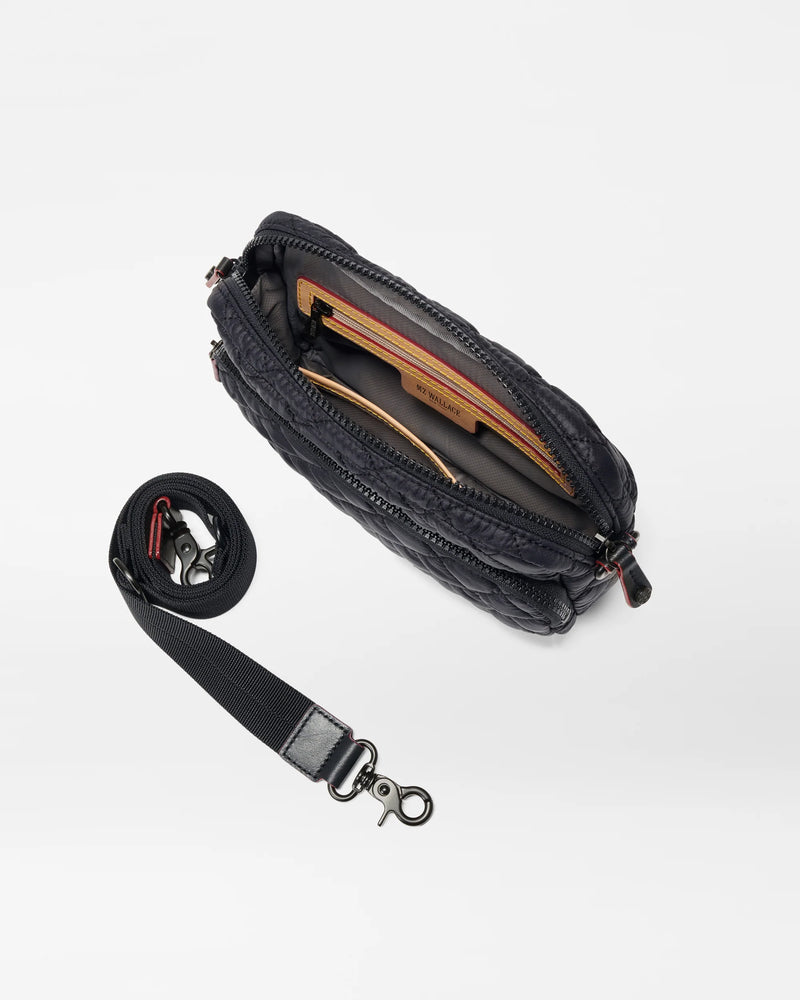 SMALL METRO CAMERA BAG in Black