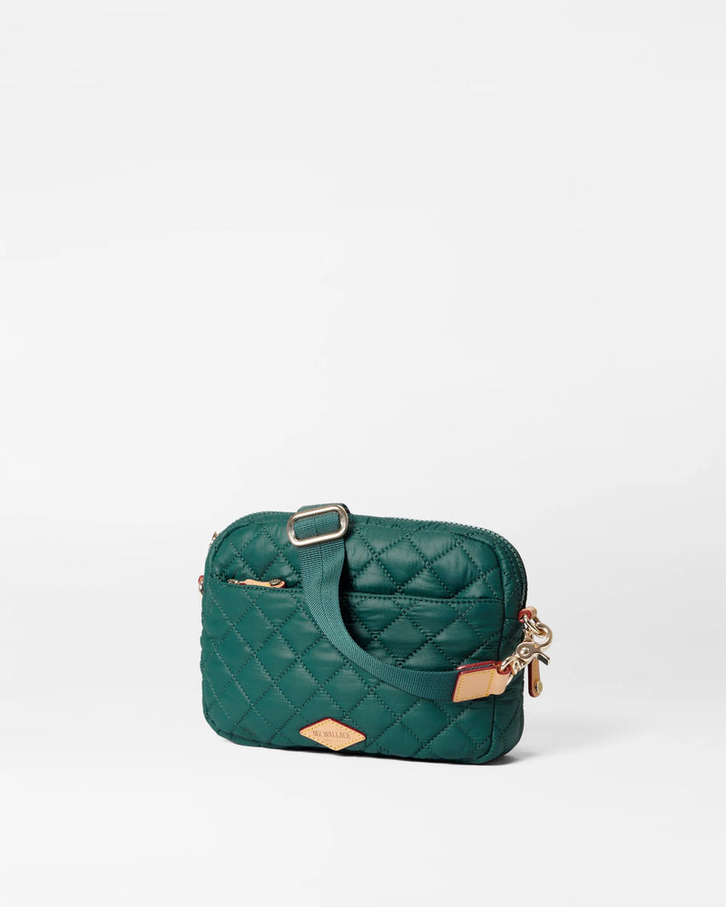 SMALL METRO CAMERA BAG in EMERALD