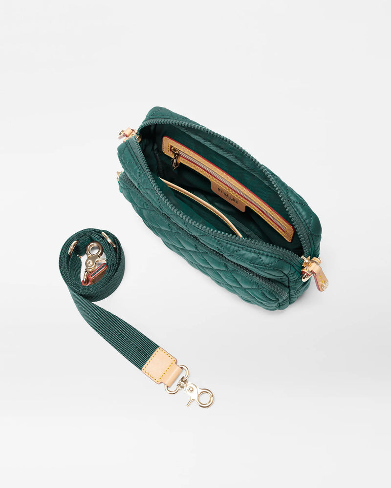 SMALL METRO CAMERA BAG in EMERALD