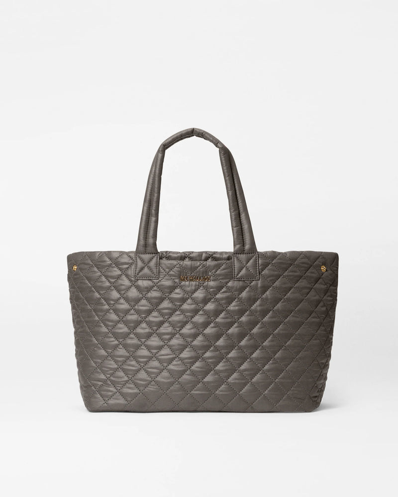 MEDIUM METRO CITY TOTE in Magnet