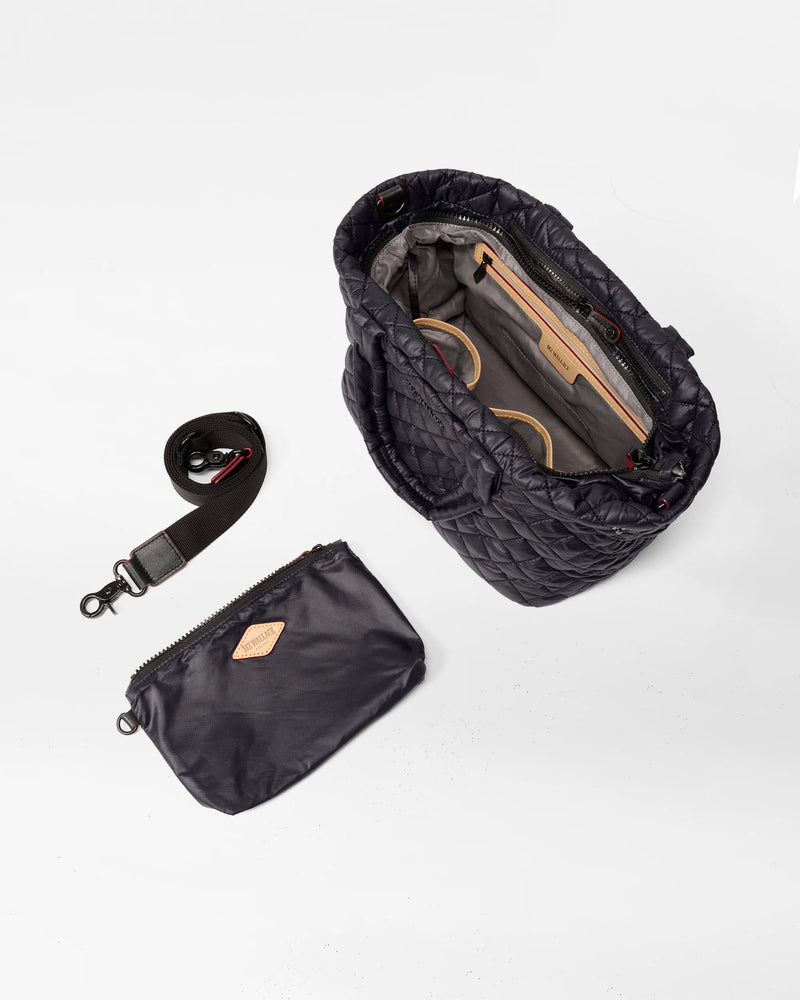 SMALL METRO CITY TOTE in Black