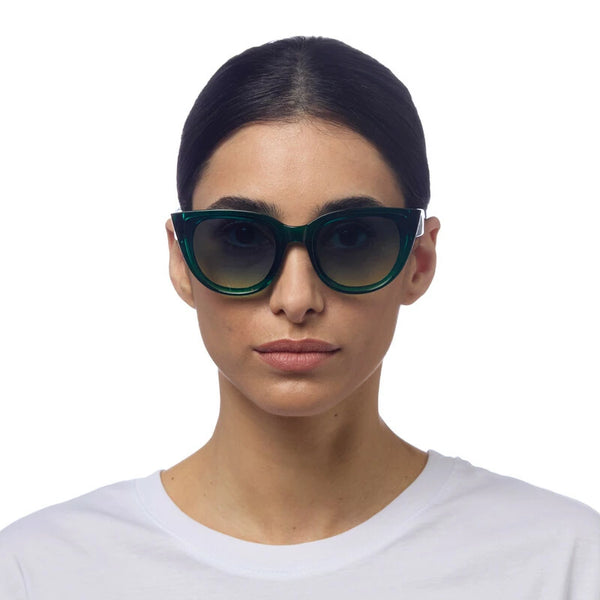 SILVIA CAT EYE SUNGLASSES - Transparent Green
