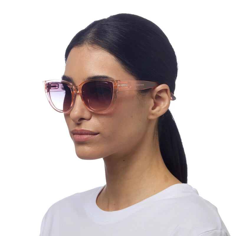 SILVIA CAT EYE SUNGLASSES - Transparent Pink
