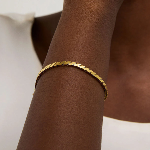 OSLO CHAIN BRACELET in Gold
