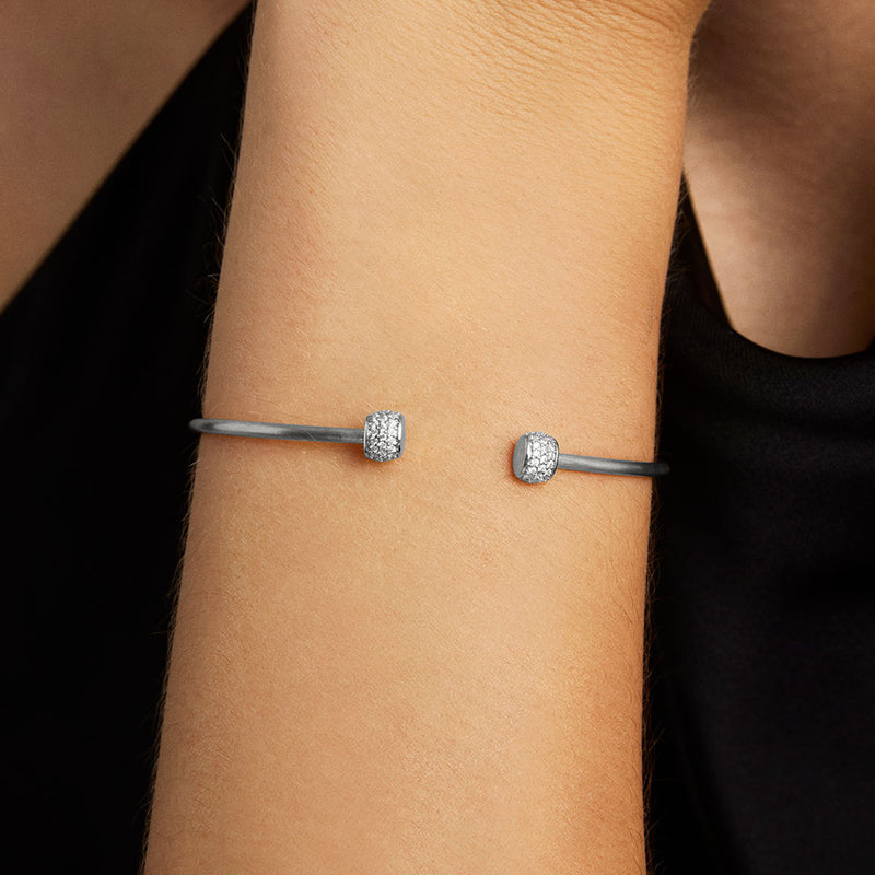 JULIETTE PAVE TWIST BRACELET in Silver