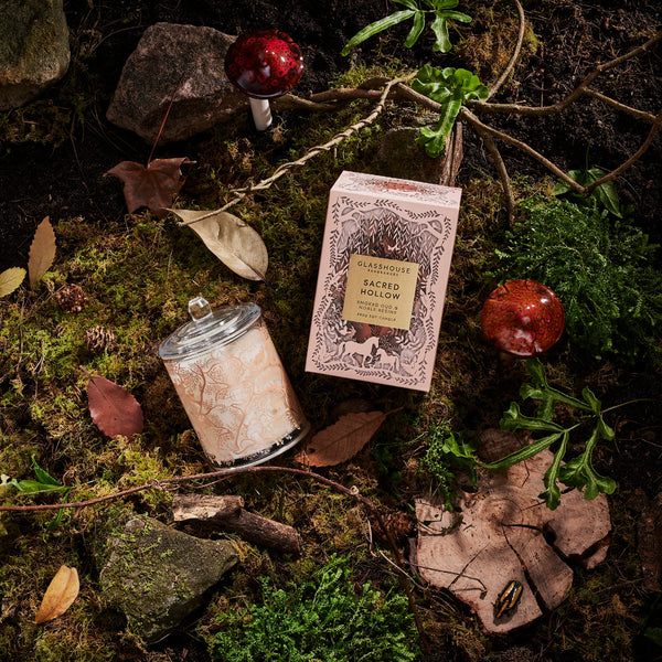 SACRED HOLLOW - Smoked Oud & Noble Resins