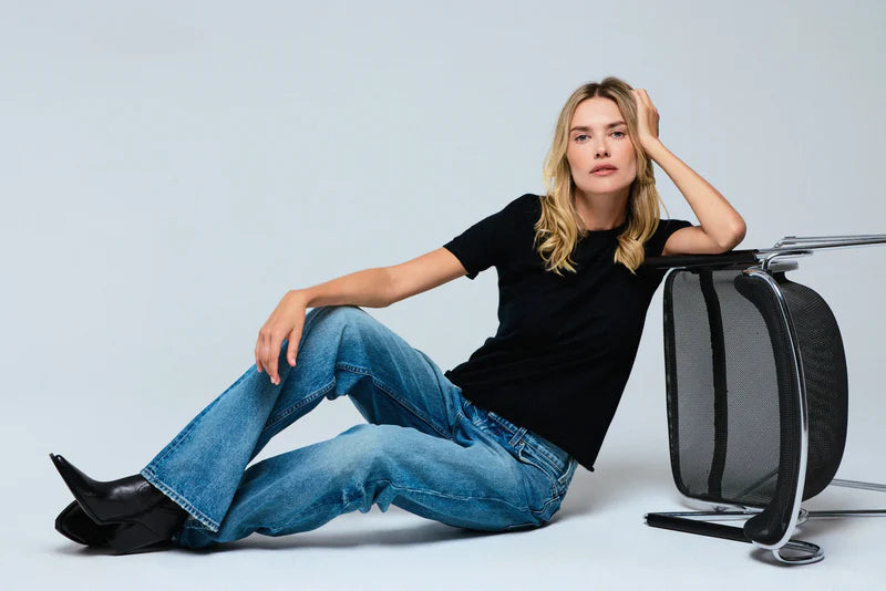 100% Machine Washable Cashmere Short Sleeve Crewneck T-Shirt - Black