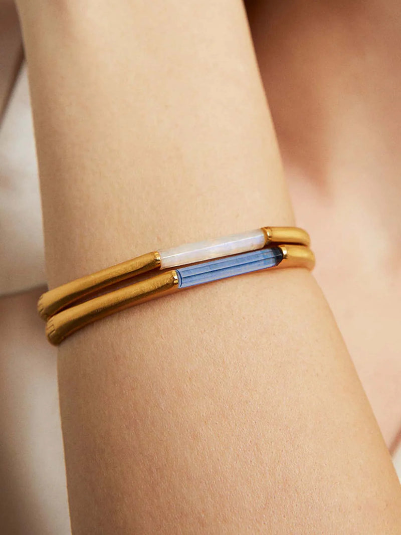 REVIVAL HINGE GEMSTONE BANGLE in Gold with Labradorite