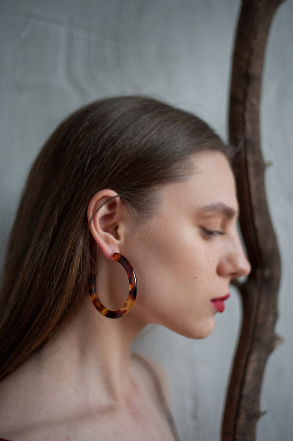 MAGNOLIA Earrings in Amber