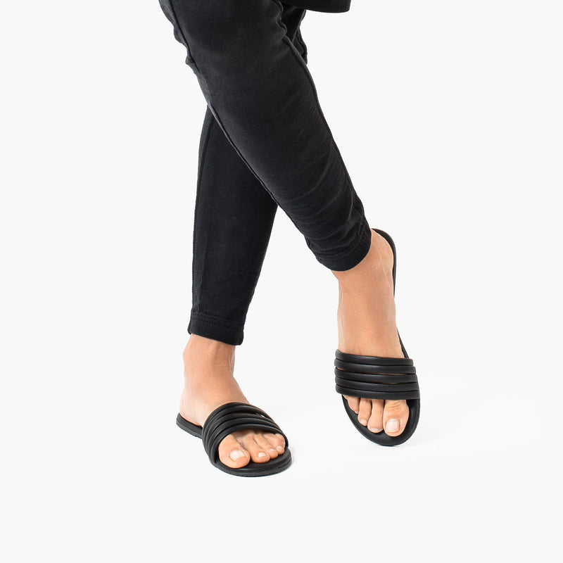 Slides - Serena - Black