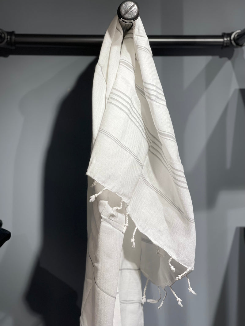DOUBLE COLOR SULTAN PESHTEMAL - WHITE/LIGHT GREY