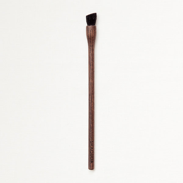 TOUCH UP BRUSH