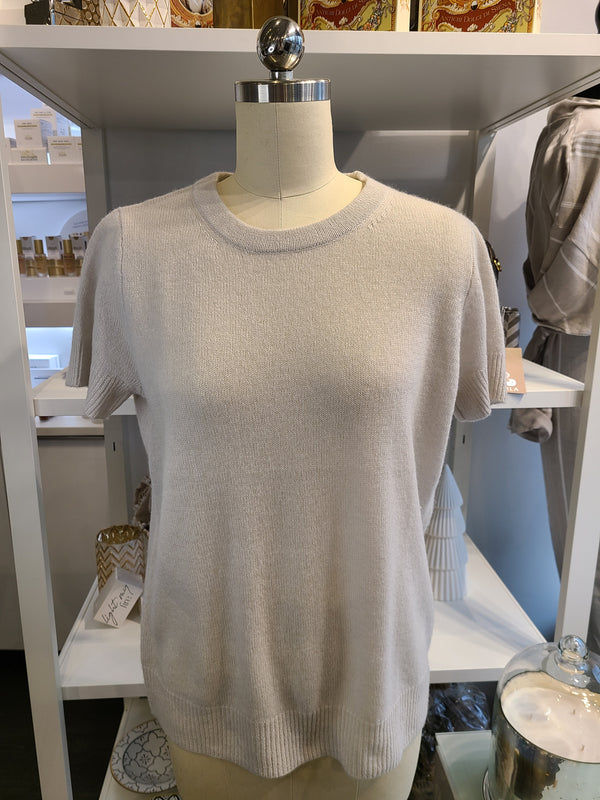 VEDRA CASHMERE TEE - PEBBLE